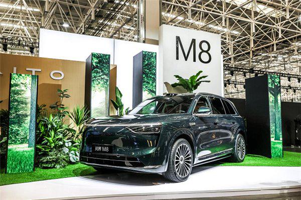 广盛网 上市 4 天突破 5 万台 问界 M8 现象级热销直击 40 万级 SUV 腹地
